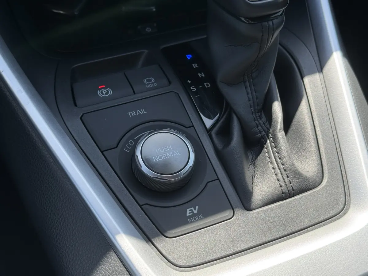 2.5 Hybrid AWD Bi-Tone | ACC | Leder | Camera | Keyless | 18 inch