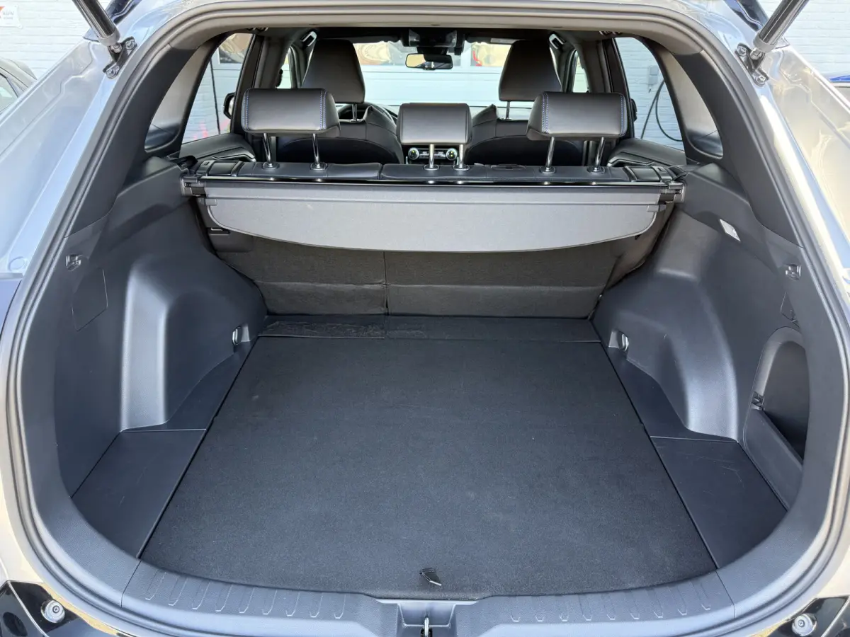 2.5 Hybrid AWD Bi-Tone | ACC | Leder | Camera | Keyless | 18 inch