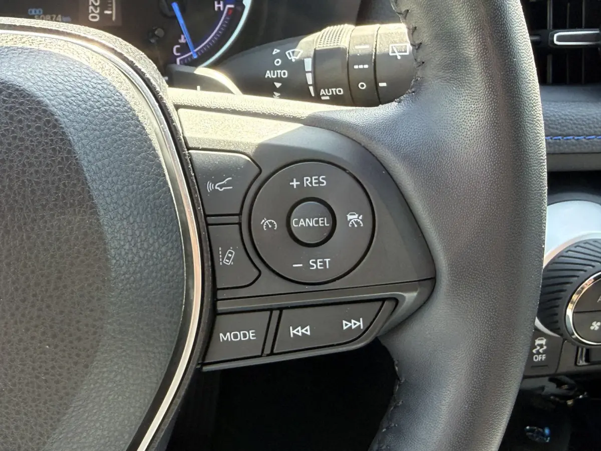 2.5 Hybrid AWD Bi-Tone | ACC | Leder | Camera | Keyless | 18 inch