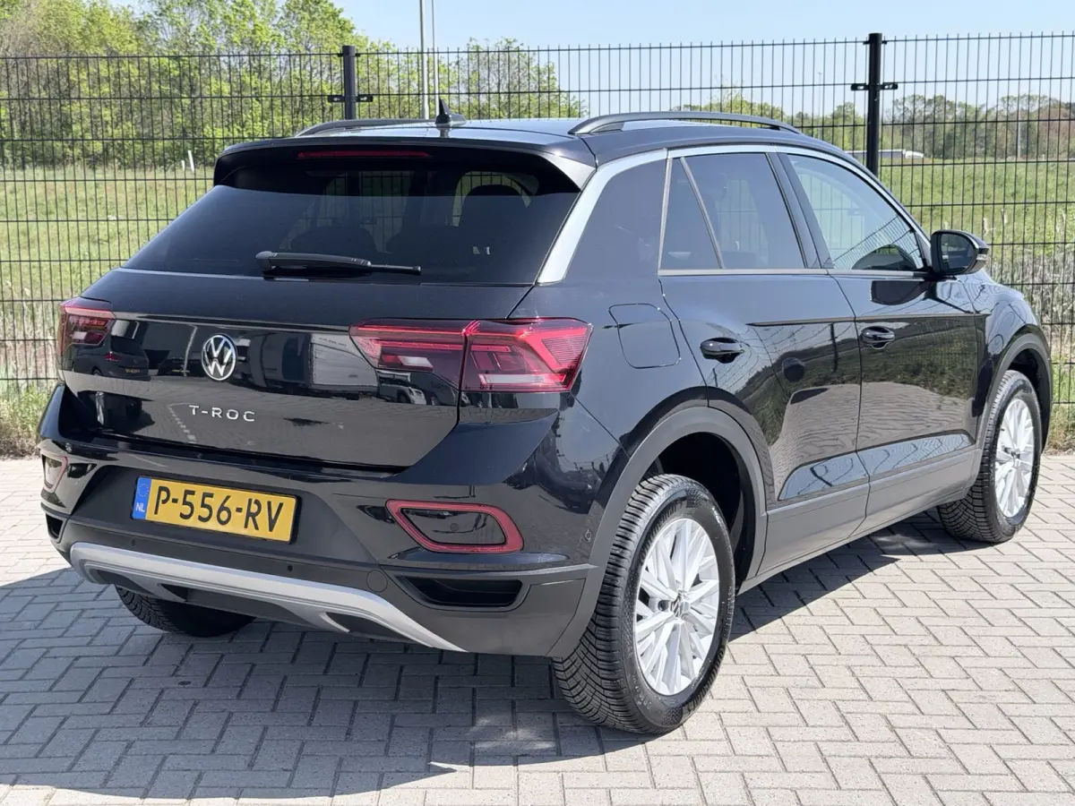 1.0 TSI Life | Camera | Carplay | PDC | ACC | NAV