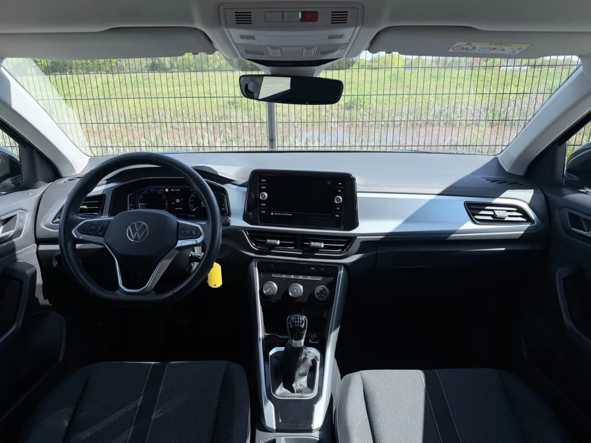 1.0 TSI Life | Camera | Carplay | PDC | ACC | NAV