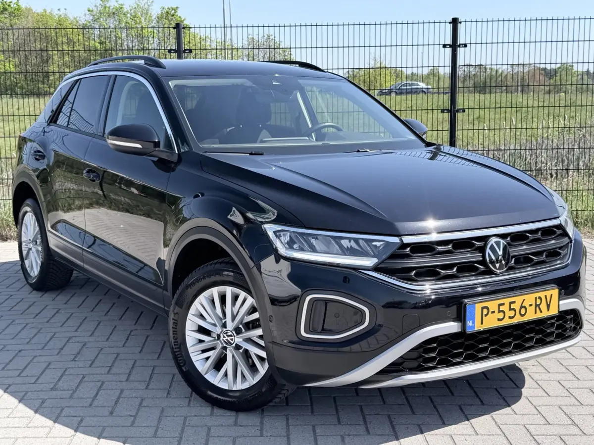 1.0 TSI Life | Camera | Carplay | PDC | ACC | NAV