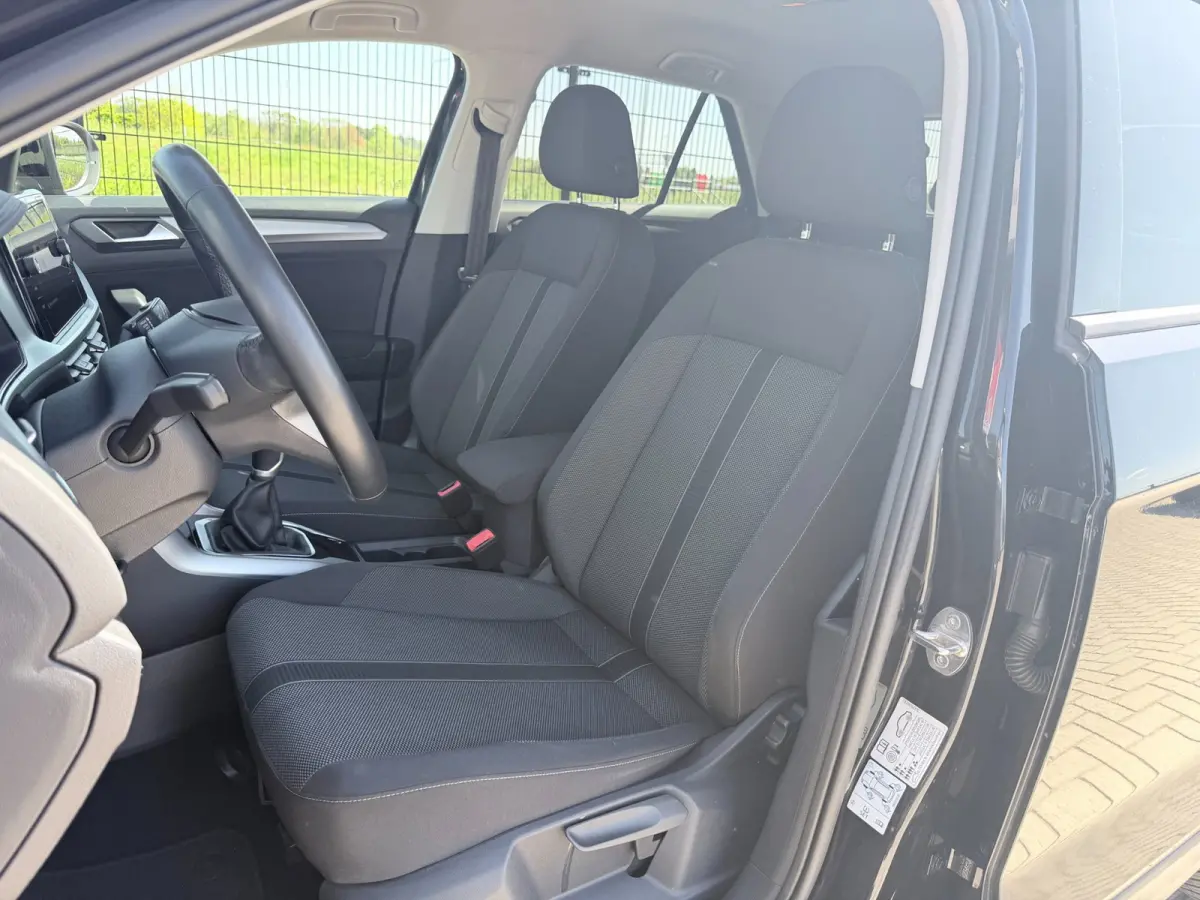 1.0 TSI Life | Camera | Carplay | PDC | ACC | NAV