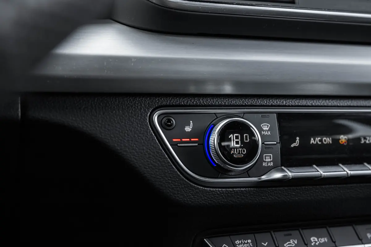55 TFSI e S edition Competition | Trekhaak | Stoelverwarming | Adaptive Cruise Control |
