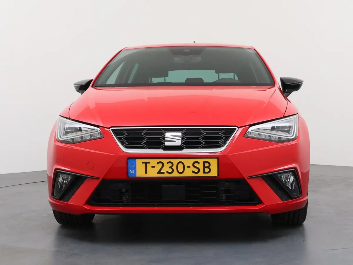 1.0 EcoTSI FR | Apple CarPlay | LED Koplampen | Climate Control |