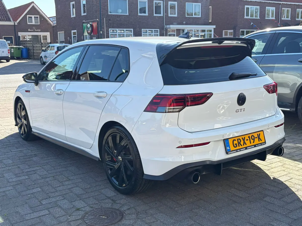 2.0 TSI GTI, Stoel/ stuurverwarming, Ambiance, Apple carplay, Spoiler