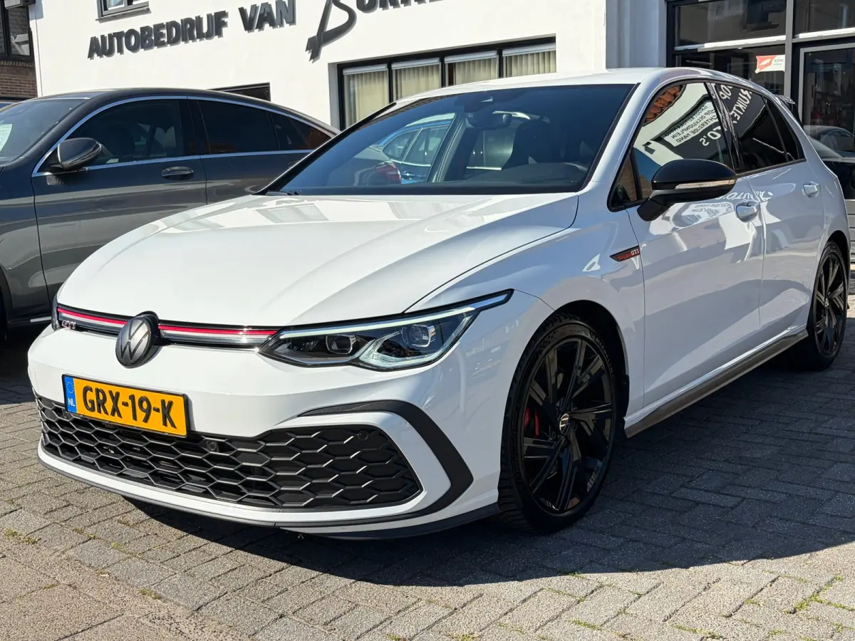 2.0 TSI GTI, Stoel/ stuurverwarming, Ambiance, Apple carplay, Spoiler