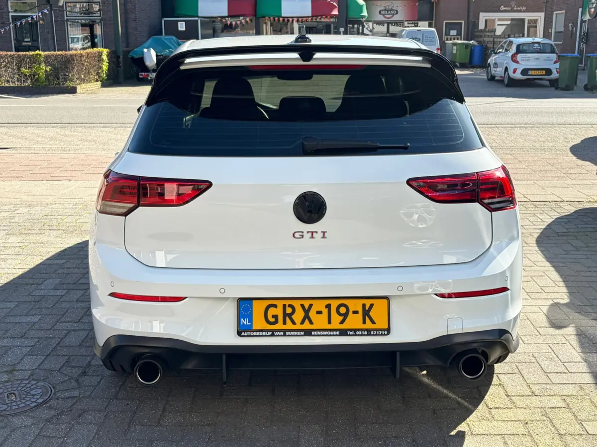 2.0 TSI GTI, Stoel/ stuurverwarming, Ambiance, Apple carplay, Spoiler