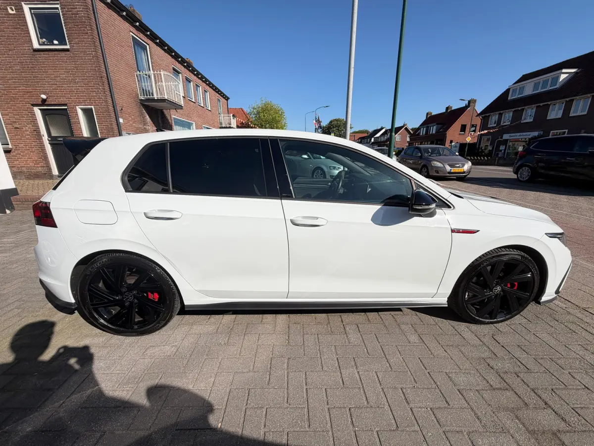 2.0 TSI GTI, Stoel/ stuurverwarming, Ambiance, Apple carplay, Spoiler
