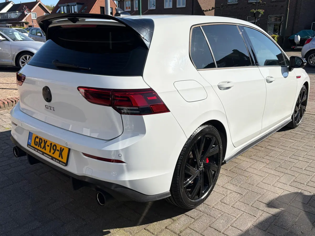 2.0 TSI GTI, Stoel/ stuurverwarming, Ambiance, Apple carplay, Spoiler