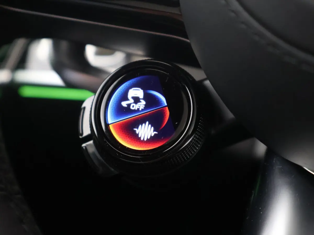 AMG 63 S E 802 PK PERFORMANCE + BURMESTER 4D | KERAMISCHE REMMEN | NIGHT PACKAGE