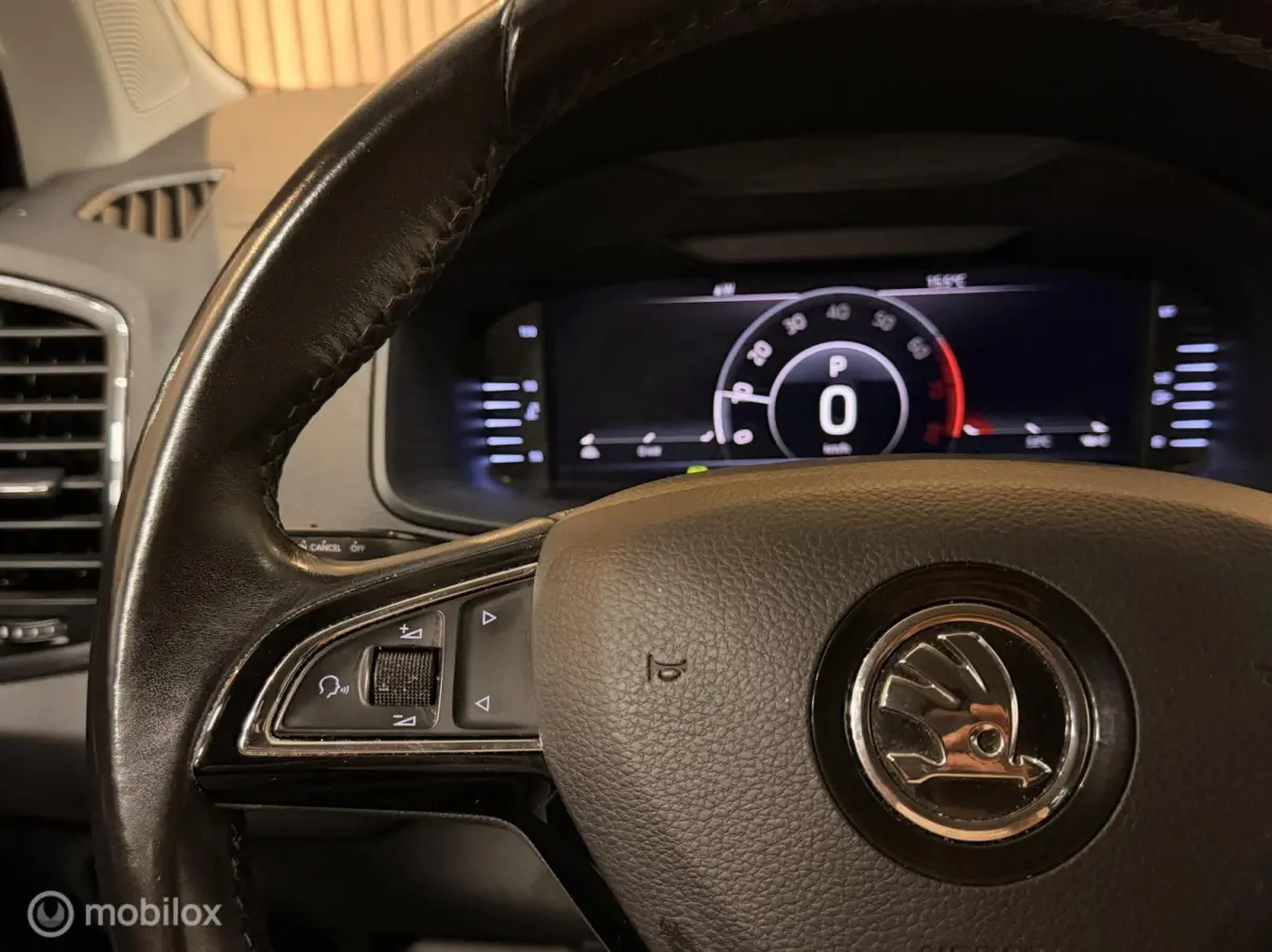 1.0 TSI Clever Ed. AUTOMAAT VIRTUAL CARPLAY DAB+