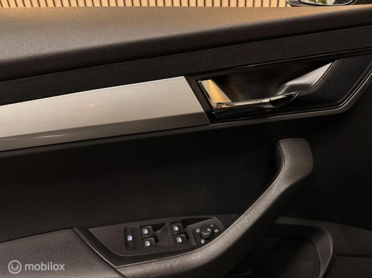 1.0 TSI Clever Ed. AUTOMAAT VIRTUAL CARPLAY DAB+