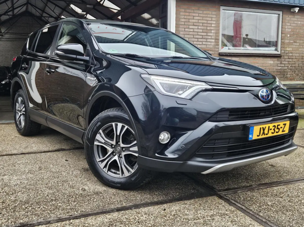 2.5 Hybrid AWD Dynamic|1 eig|4x4|Trekhaak|Camera