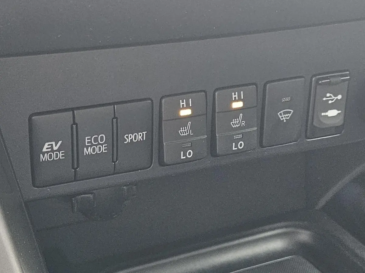 2.5 Hybrid AWD Dynamic|1 eig|4x4|Trekhaak|Camera
