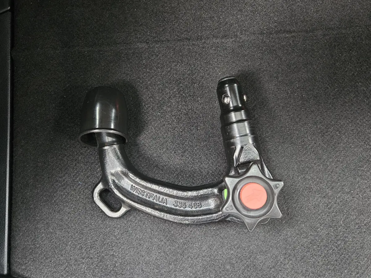 2.5 Hybrid AWD Dynamic|1 eig|4x4|Trekhaak|Camera