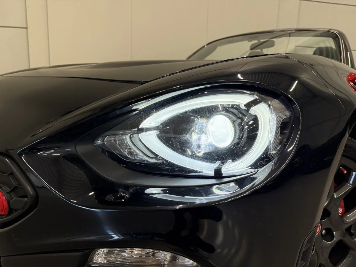Abarth 1.4 MultiAir Turbo aut. LED/BOSE/ZWART-LEER/17"/NAVI/ECC/CRUISE/VOLLEDIGE ABARTH DEALER HISTORIE, NET OH BEURT GEHAD