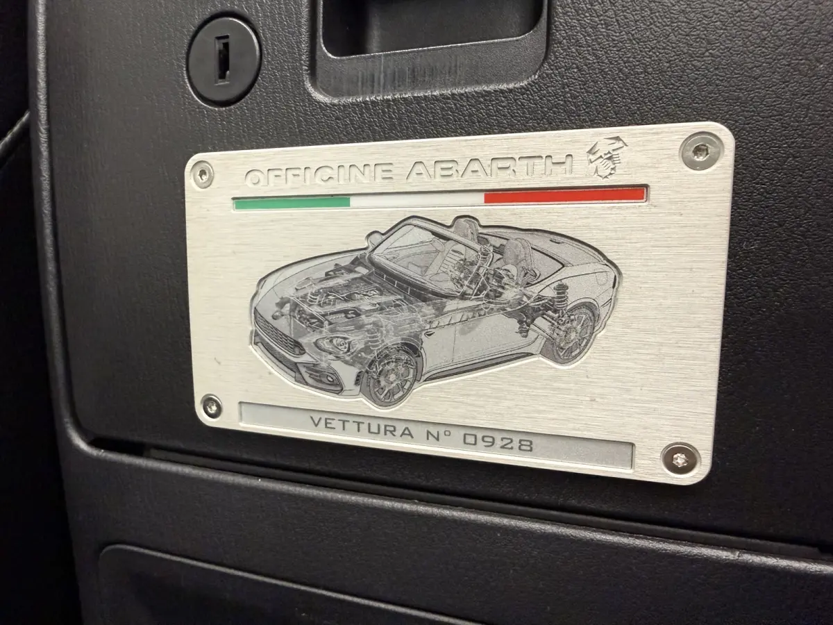 Abarth 1.4 MultiAir Turbo aut. LED/BOSE/ZWART-LEER/17"/NAVI/ECC/CRUISE/VOLLEDIGE ABARTH DEALER HISTORIE, NET OH BEURT GEHAD