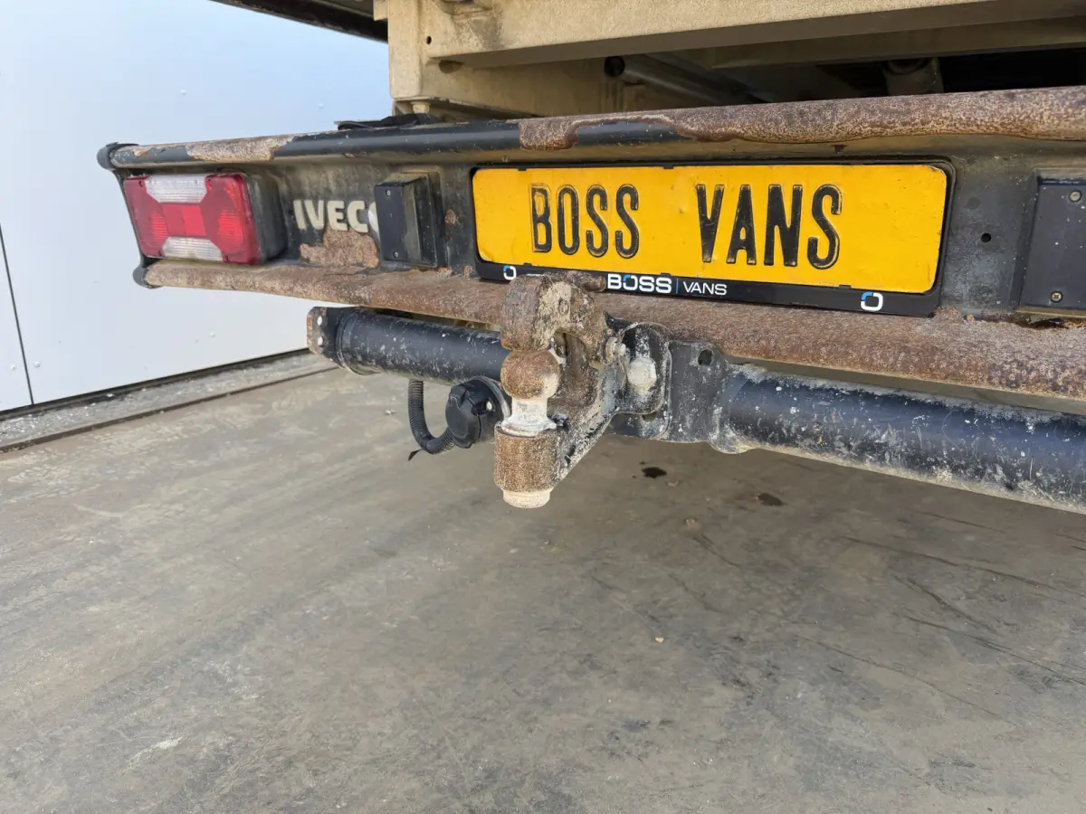 35C14 2.3 Kipper Dubbele Cabine Dubbellucht 3,5t Trekhaak 6 Stoelen Airco Cruise Control Benne Tipper