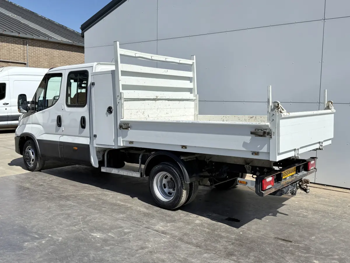 35C14 2.3 Kipper Dubbele Cabine Dubbellucht 3,5t Trekhaak 6 Stoelen Airco Cruise Control Benne Tipper