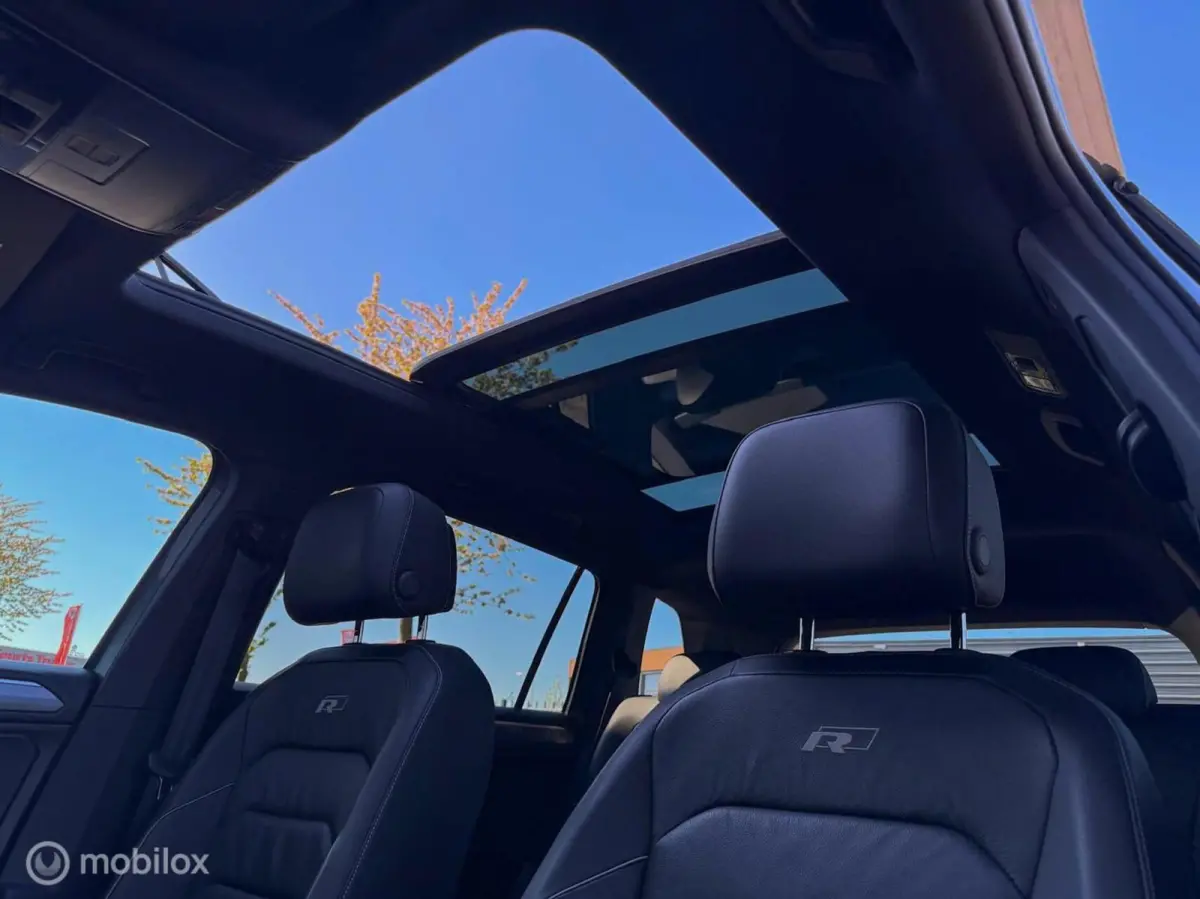 2.0 TSI 4Motion R-line Pano Leer