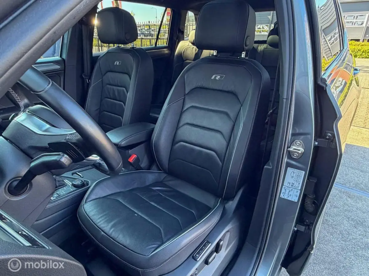 2.0 TSI 4Motion R-line Pano Leer