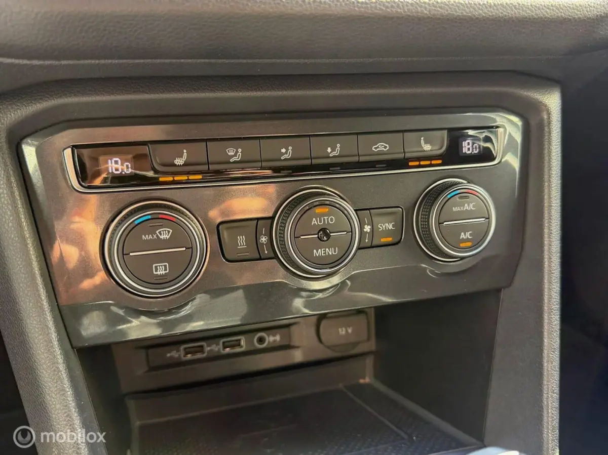 2.0 TSI 4Motion R-line Pano Leer