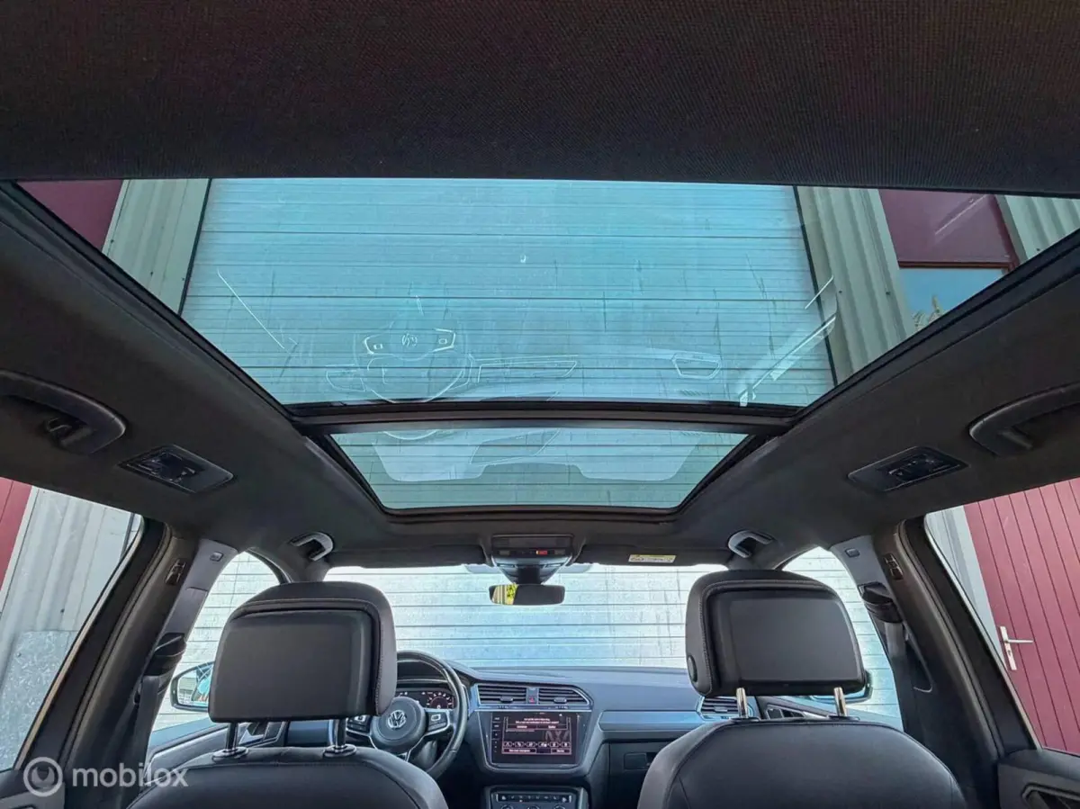 2.0 TSI 4Motion R-line Pano Leer