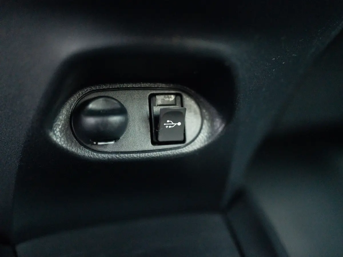 1.0 VVT-i Active | Camera | Stoelverwarming | Prijs Rijklaar!!