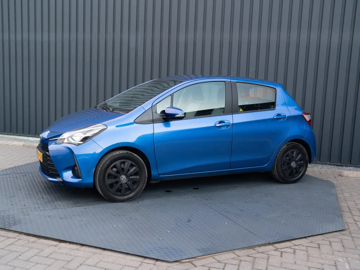1.0 VVT-i Active | Camera | Stoelverwarming | Prijs Rijklaar!!