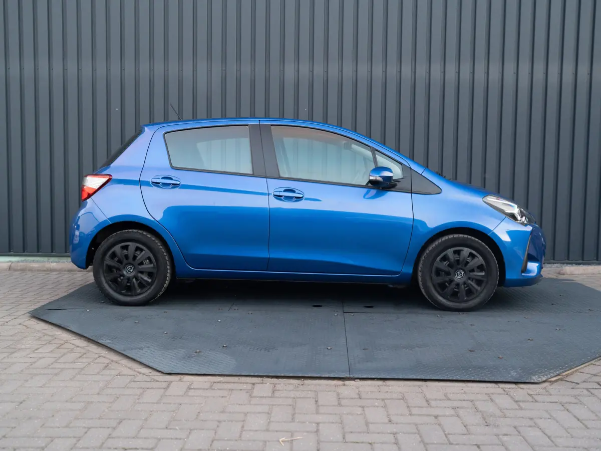 1.0 VVT-i Active | Camera | Stoelverwarming | Prijs Rijklaar!!