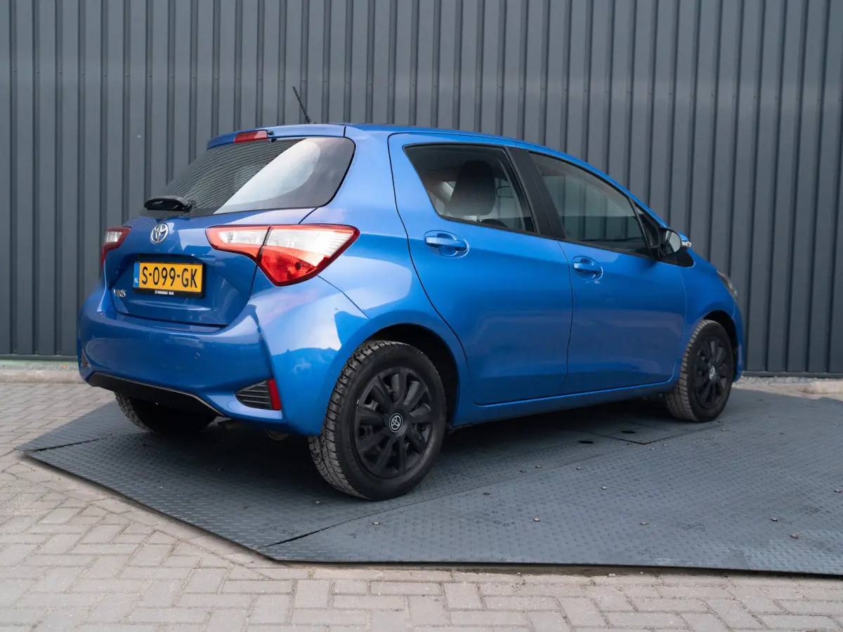 1.0 VVT-i Active | Camera | Stoelverwarming | Prijs Rijklaar!!