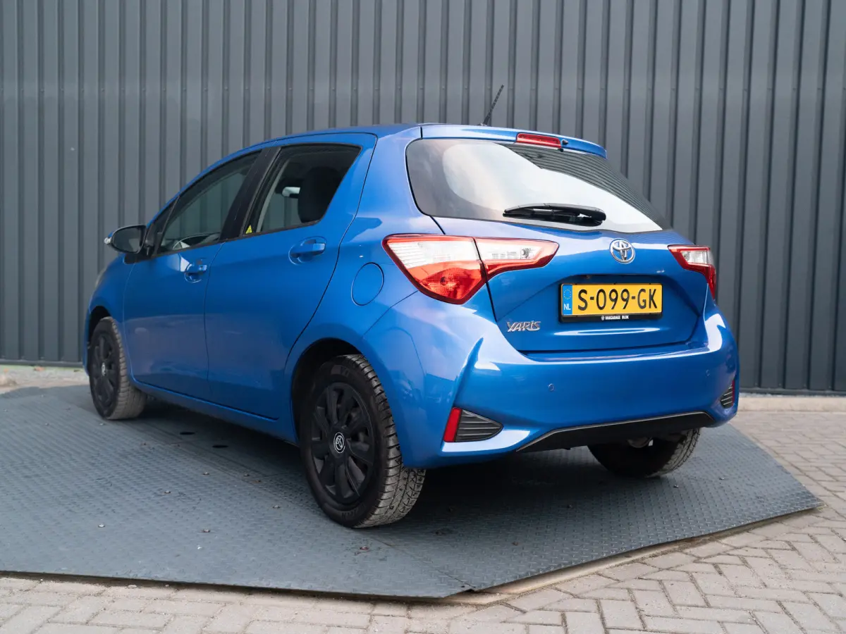1.0 VVT-i Active | Camera | Stoelverwarming | Prijs Rijklaar!!