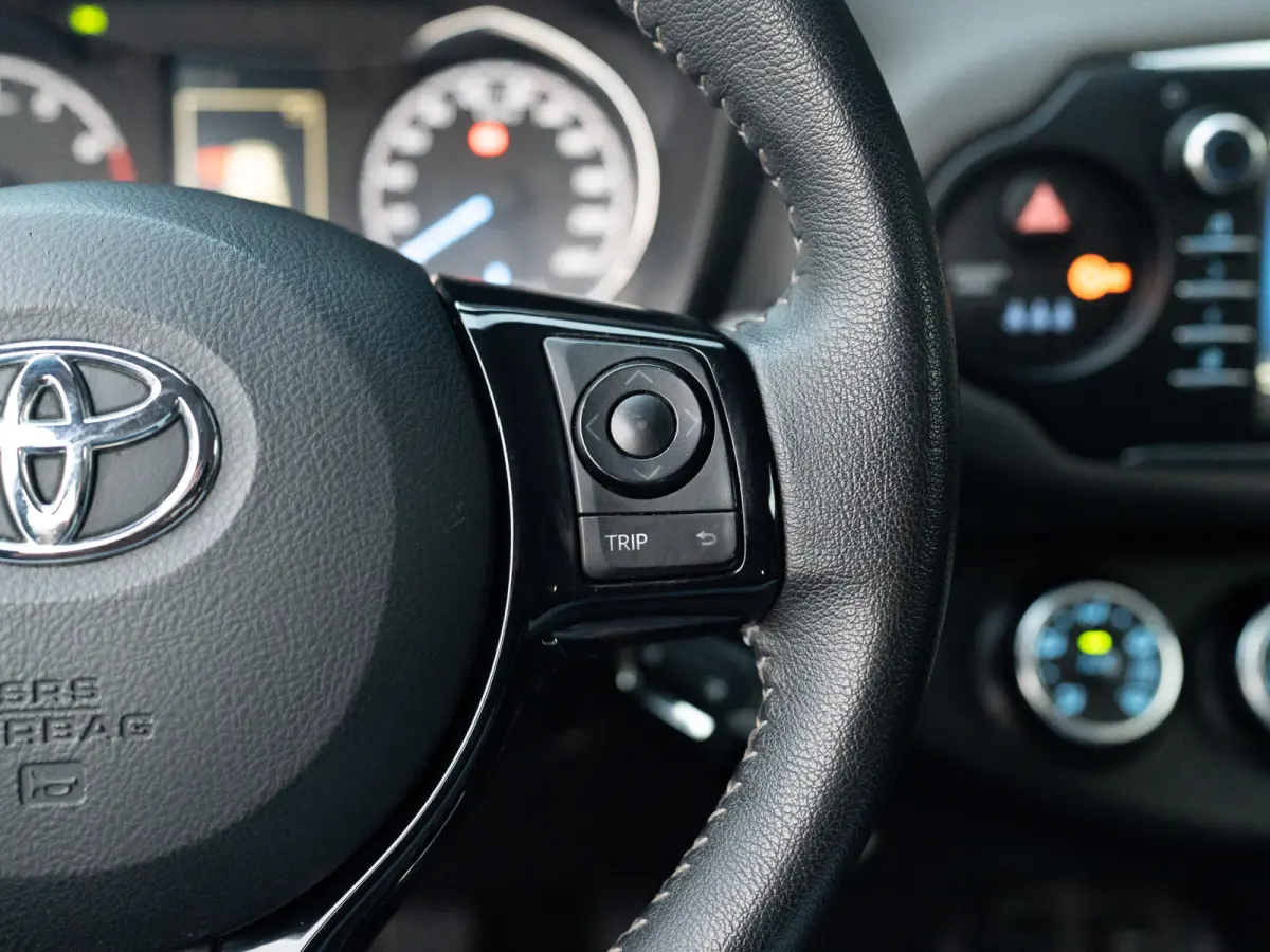 1.0 VVT-i Active | Camera | Stoelverwarming | Prijs Rijklaar!!