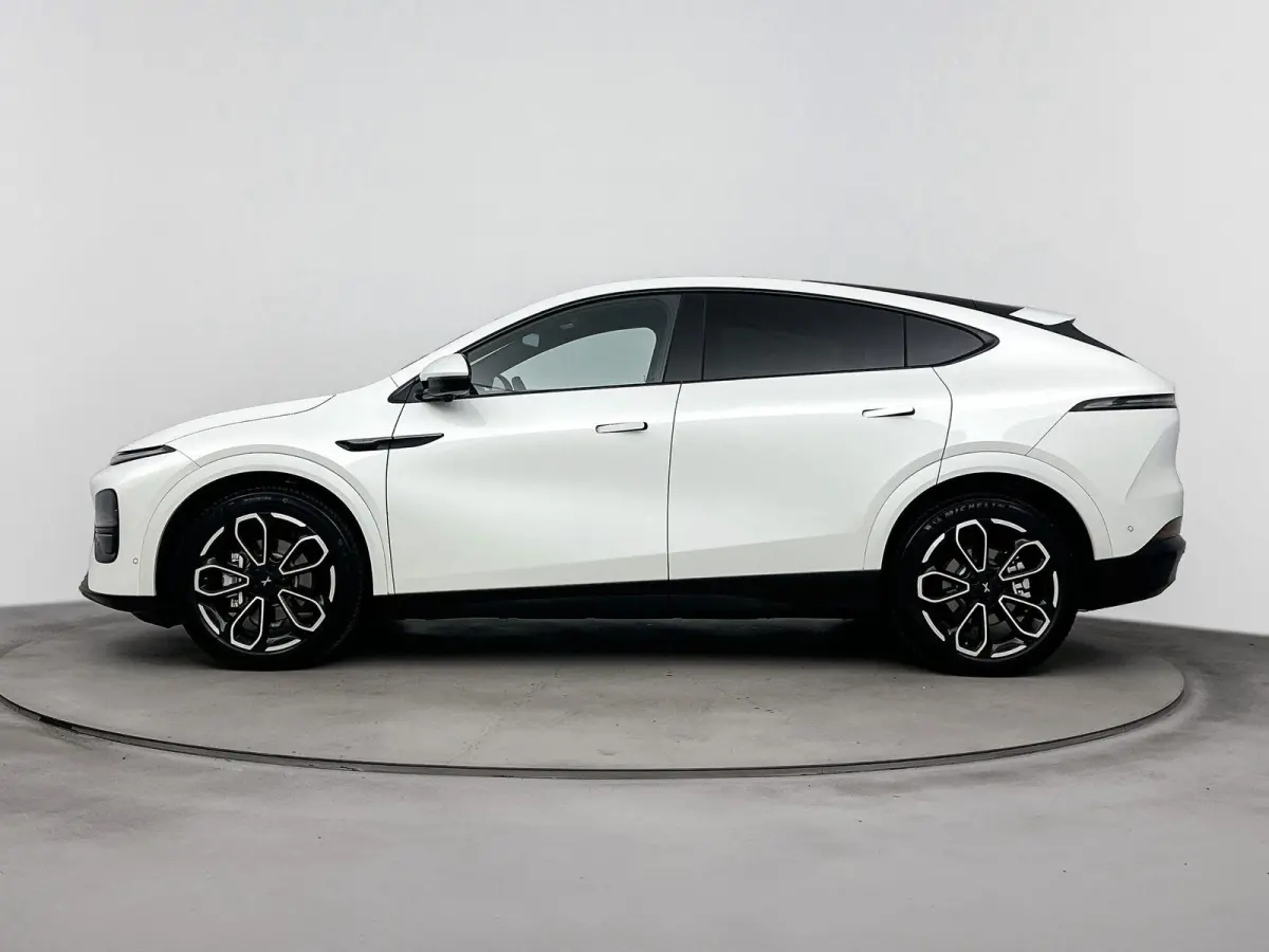 AWD Performance 80.8 kWh 4WD | Trekhaak | Nieuw Model | SoH 99,4%