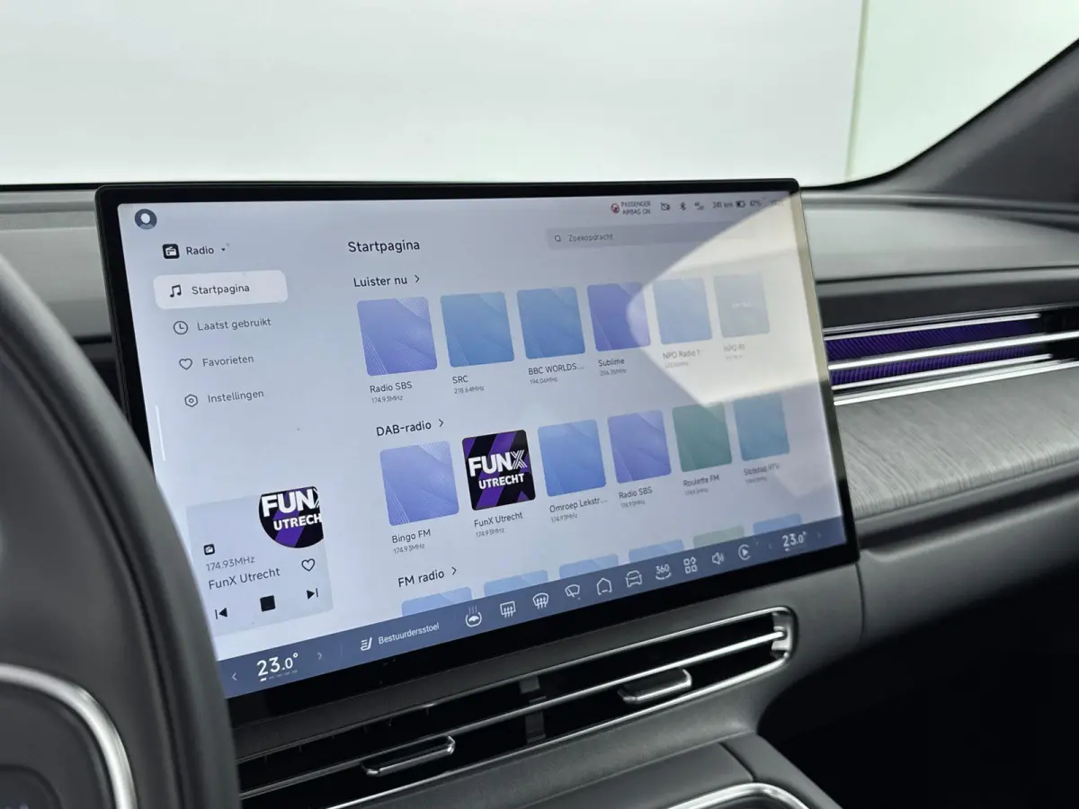 AWD Performance 80.8 kWh Trekhaak | Nieuw Model | Apple Carplay | SoH 98,5%