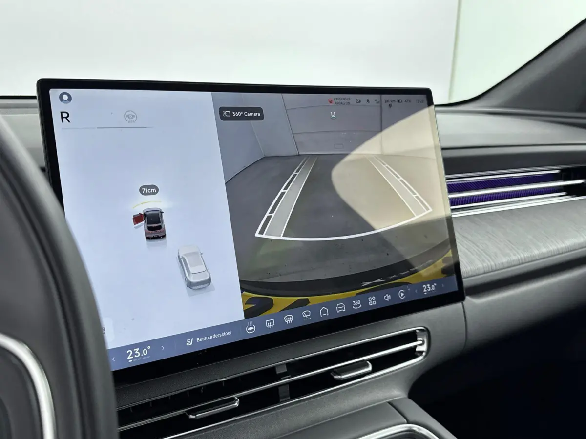 AWD Performance 80.8 kWh Trekhaak | Nieuw Model | Apple Carplay | SoH 98,5%