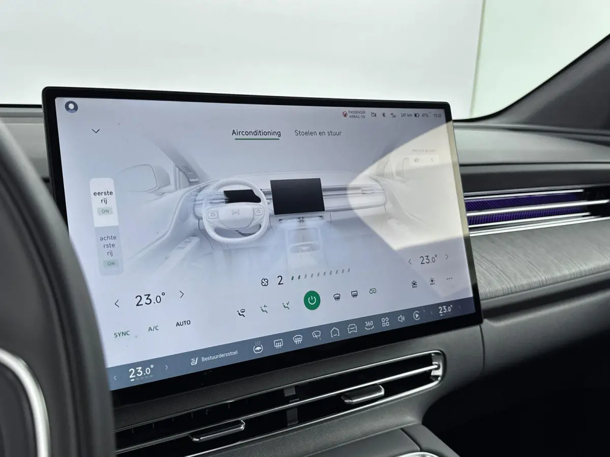 AWD Performance 80.8 kWh Trekhaak | Nieuw Model | Apple Carplay | SoH 98,5%