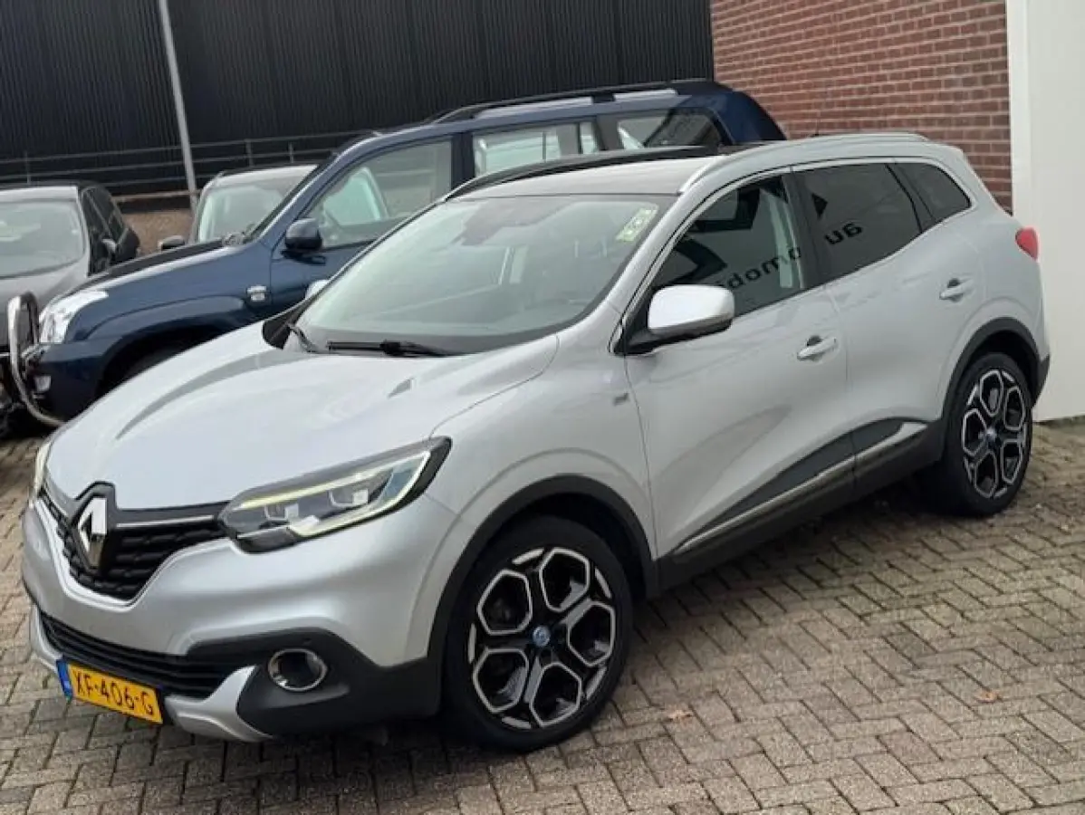 1.2 TCe Bose Sport edition - Panoramadak -LED