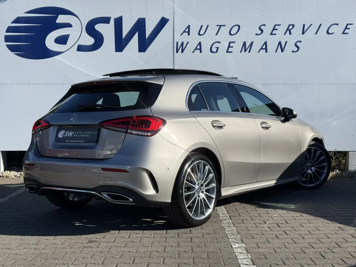250 4MATIC AMG-Line | Pano | Trekhaak | MultiBeam LED | Ambient Light | 19 inch