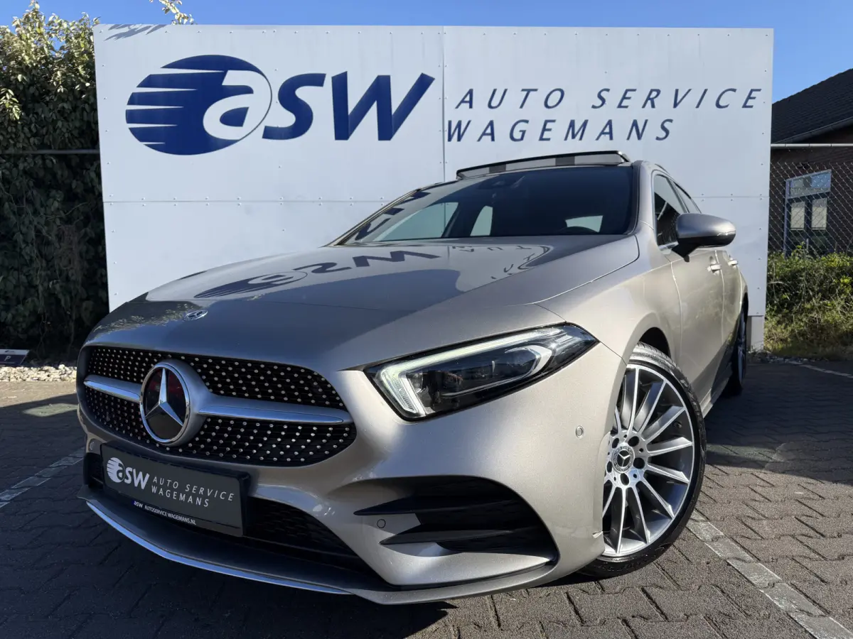 250 4MATIC AMG-Line | Pano | Trekhaak | MultiBeam LED | Ambient Light | 19 inch