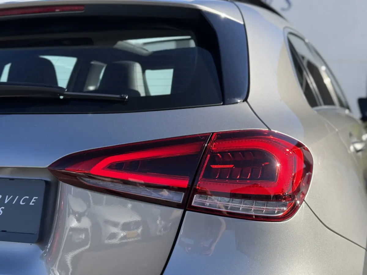 250 4MATIC AMG-Line | Pano | Trekhaak | MultiBeam LED | Ambient Light | 19 inch