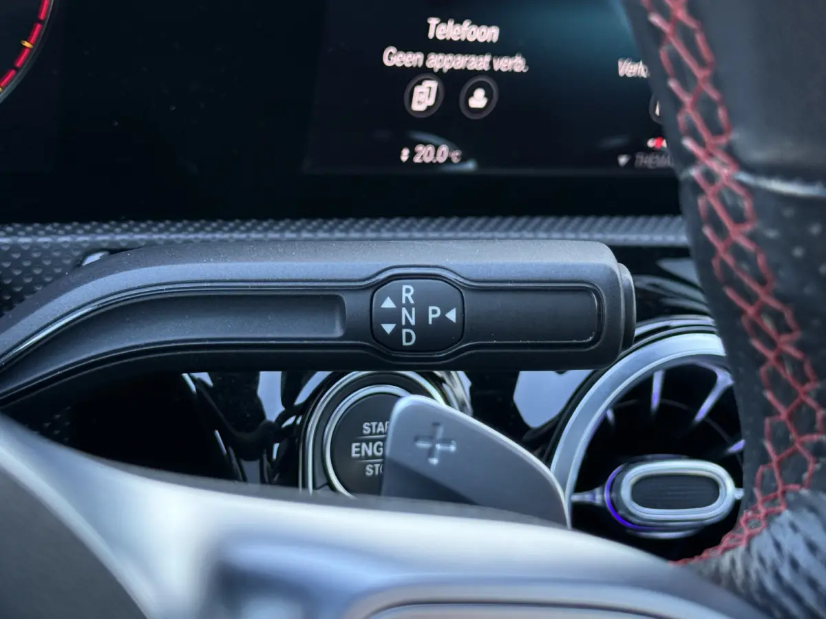 250 4MATIC AMG-Line | Pano | Trekhaak | MultiBeam LED | Ambient Light | 19 inch