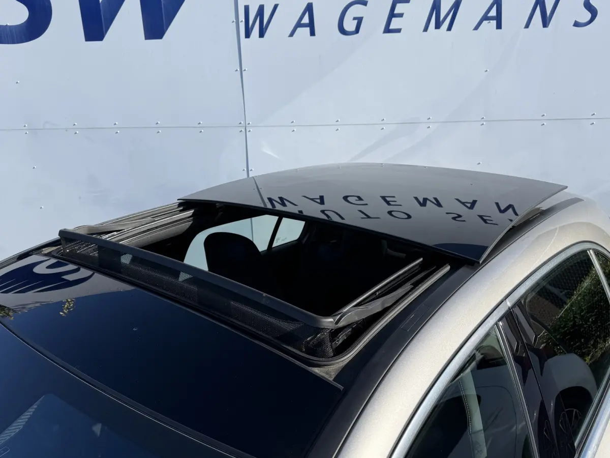 250 4MATIC AMG-Line | Pano | Trekhaak | MultiBeam LED | Ambient Light | 19 inch
