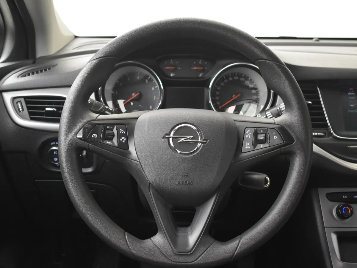 1.2 Business Edition 110PK | Cruise control | Apple carplay Android AUto | Parkeersensor achter | Navigatie | DAB  16"LMV