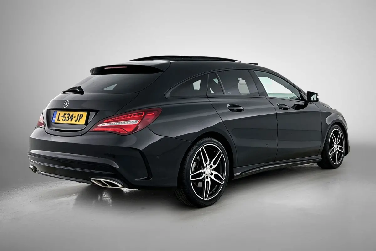 200 Prestige AMG-Styling (Goed OnH, Panorama, SfeerV, Navi, Camera, Trekhaak, StoelV, Etc)