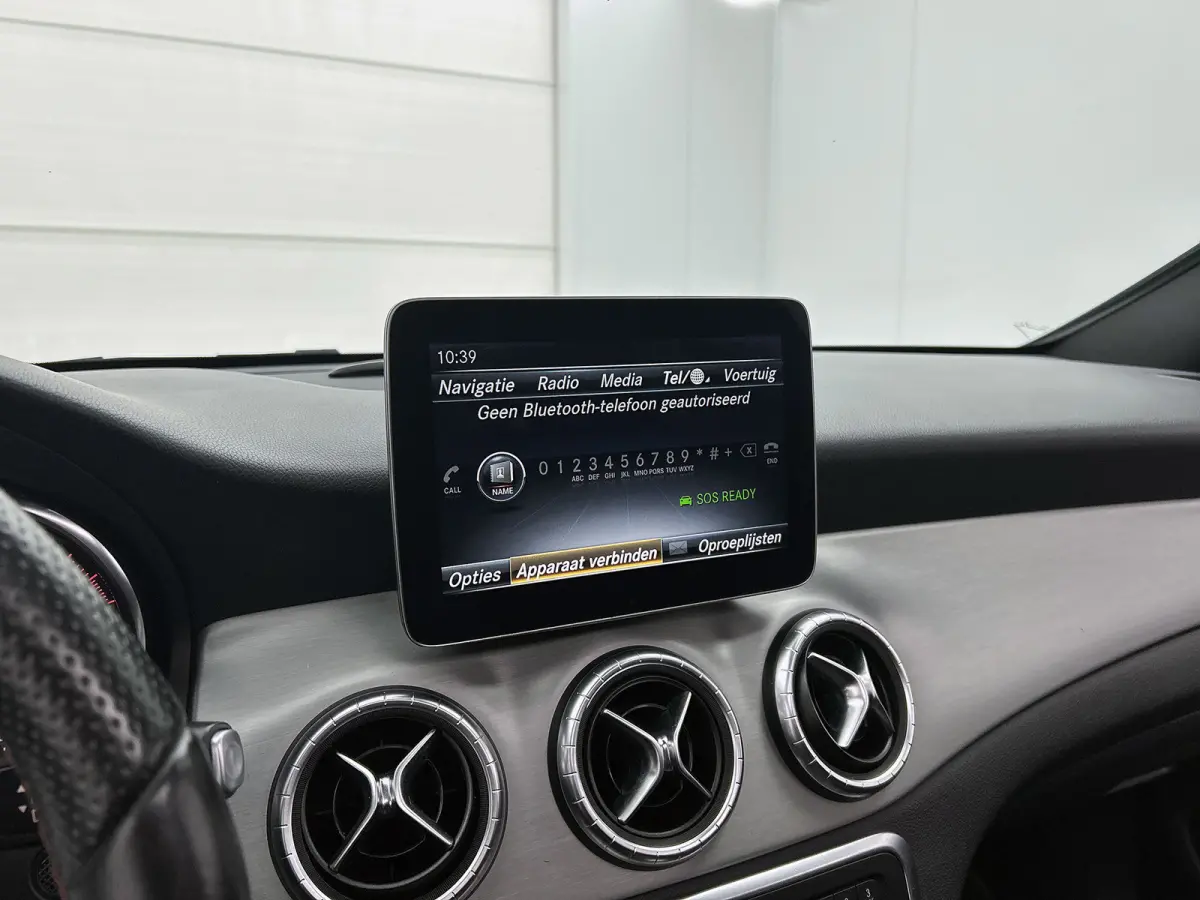 200 Prestige AMG-Styling (Goed OnH, Panorama, SfeerV, Navi, Camera, Trekhaak, StoelV, Etc)