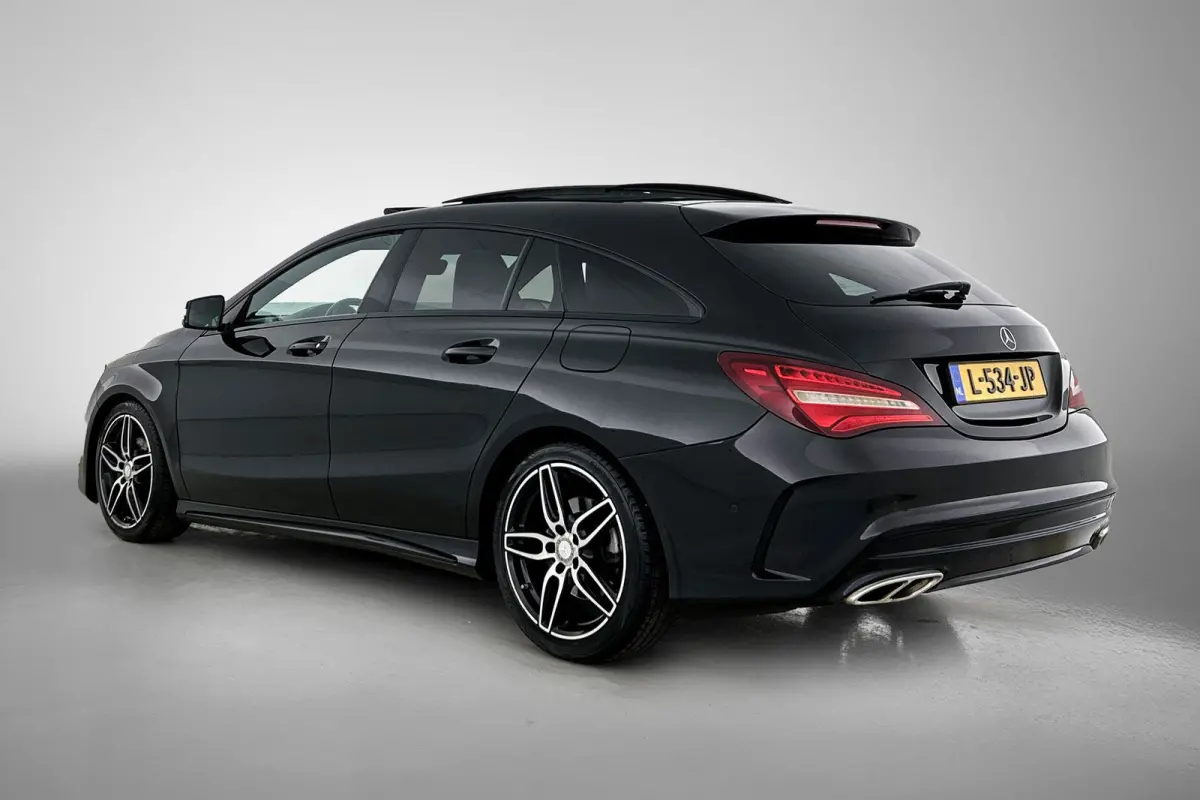 200 Prestige AMG-Styling (Goed OnH, Panorama, SfeerV, Navi, Camera, Trekhaak, StoelV, Etc)