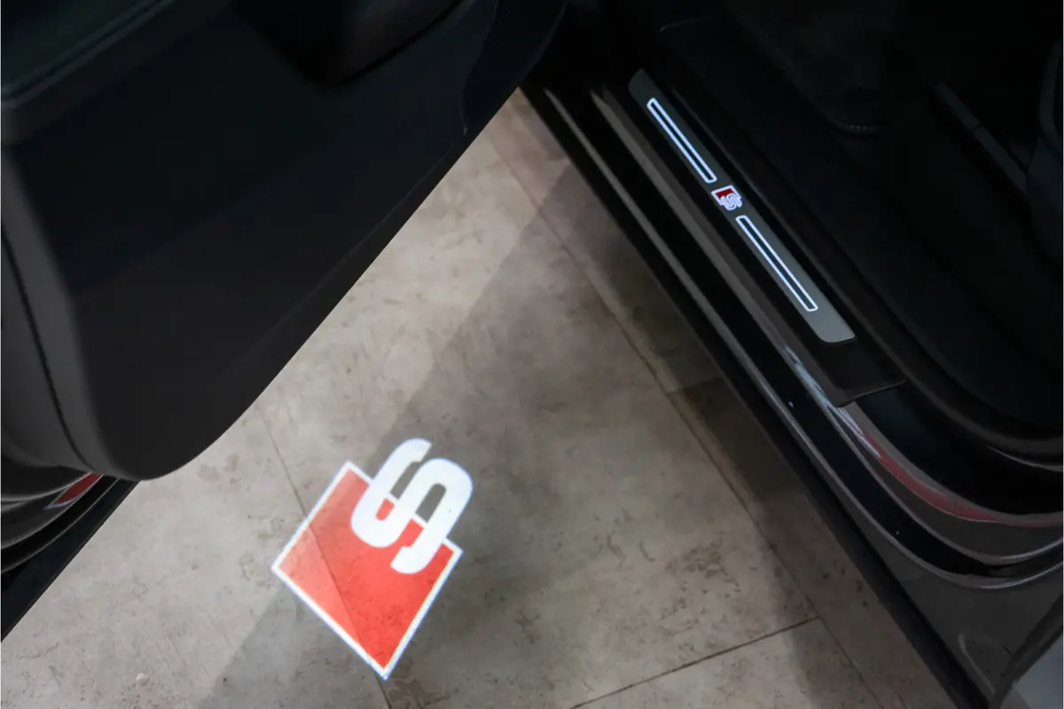 60 TFSI E Quattro S-Edition Competition 490PK FACELIFT | Pano | B&O | Vierwielsturing | VOL! 4 JAAR FABRIEKSGARANTIE
