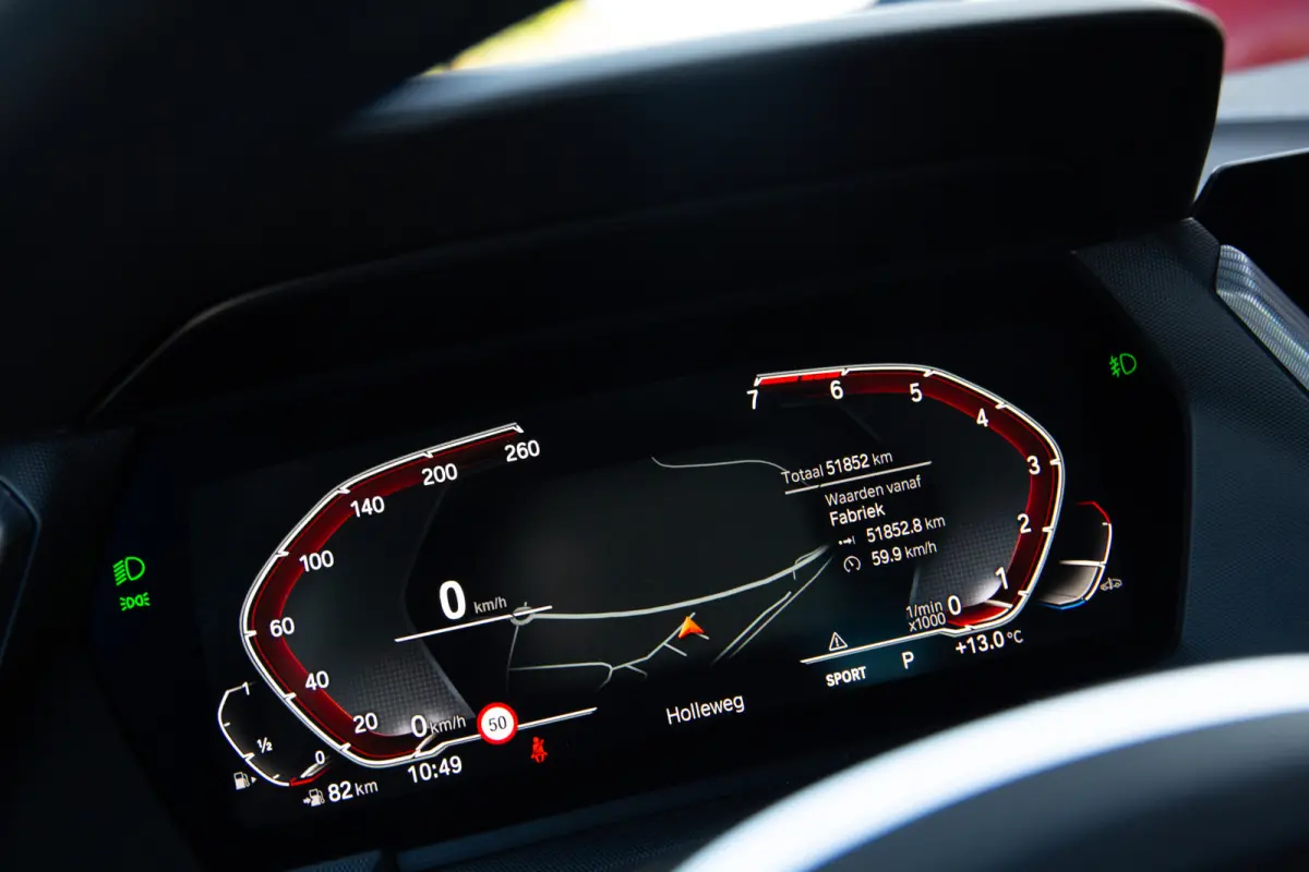 120i High Executive M-Sport , Adap. cruise, Carplay, Stoelverwarming